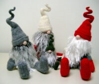 Jultomtar knitted toy pattern